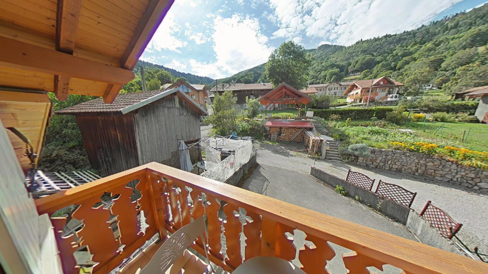 T2 Tout Confort Avec Balcon Au Calme Entre Lac Et Montagne Brizon Exterior foto